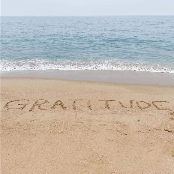 Meet your Posher, Chae - Picture 2 of 2